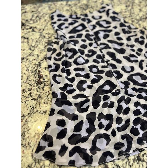 Cabi 5536 Feline top size M sleeveless - Picture 14 of 14